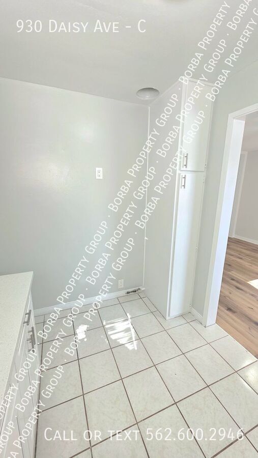 Foto del edificio - 930 Daisy Ave