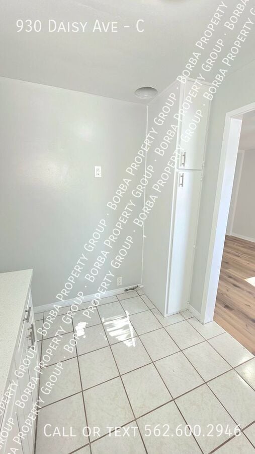 Building Photo - 930 Daisy Ave