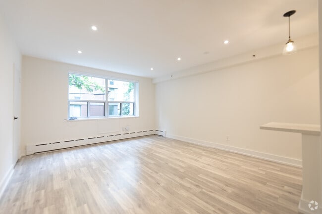 BACHELOR - Living Room - 345 Lonsdale