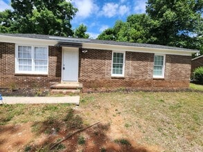Building Photo - 987 Pebble Rd