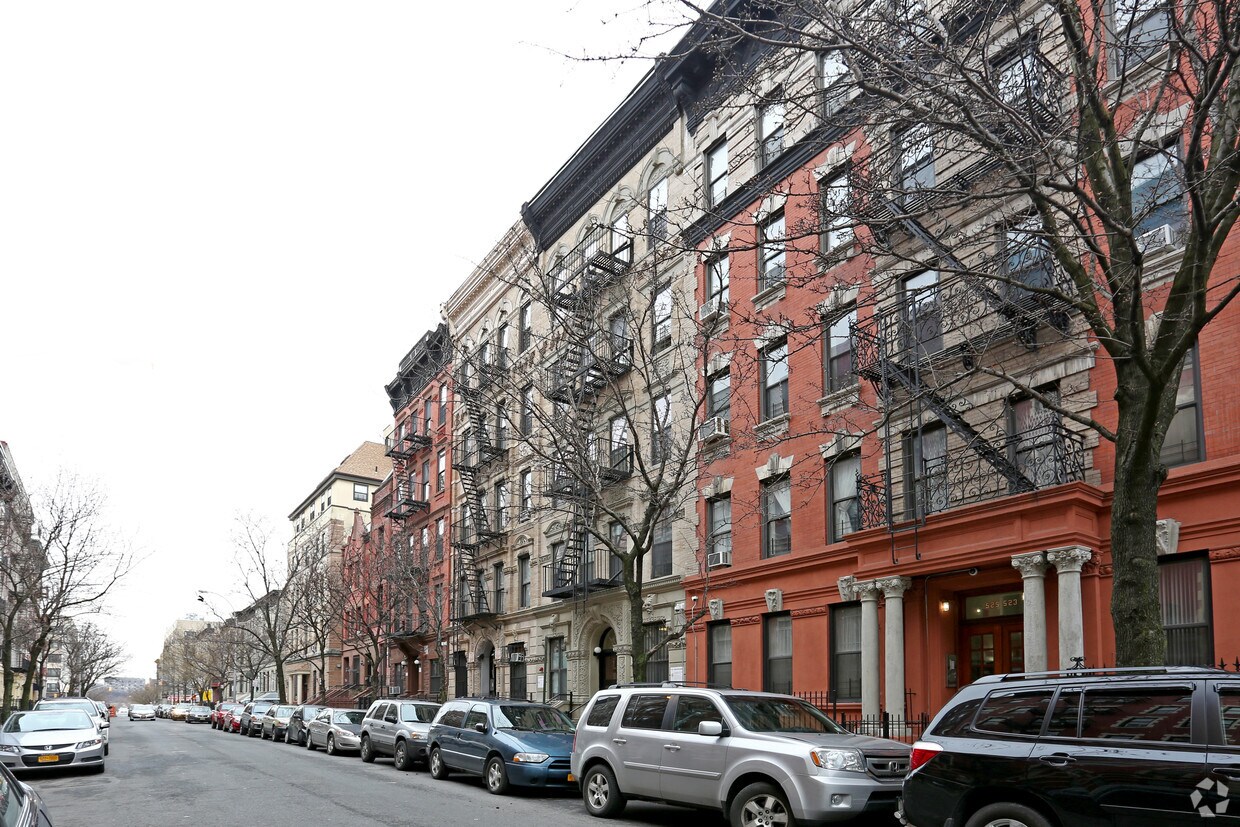 Building Photo - 527 W 152nd St