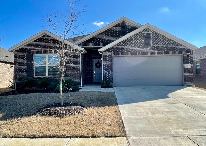 Primary Photo - 14212 Aberavon Dr