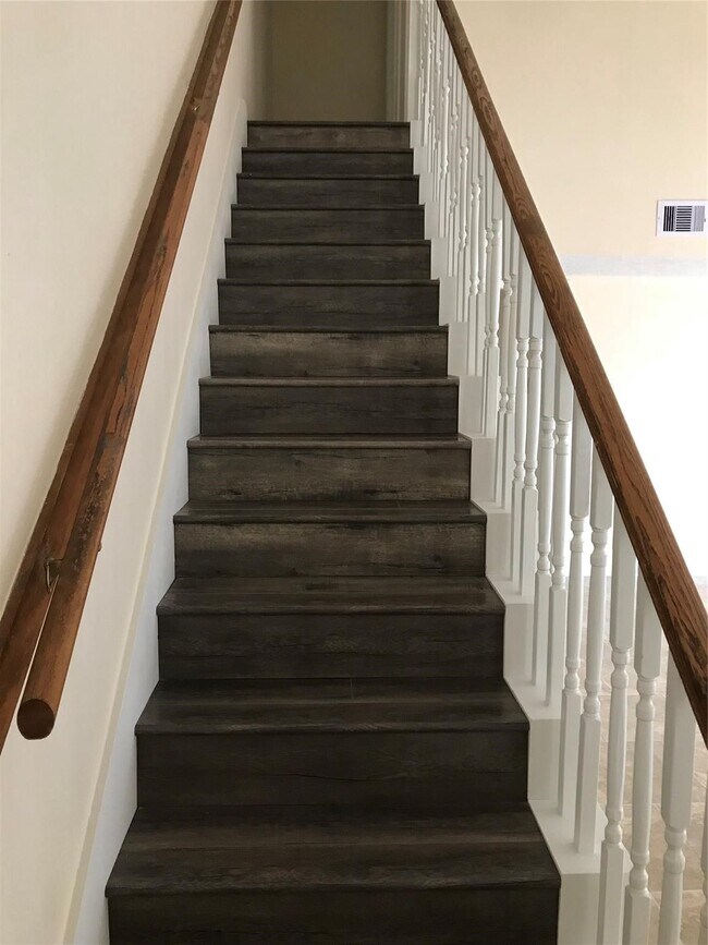 Foto del edificio - 6708 Bramley Dr