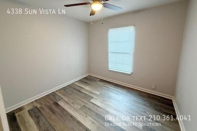 Building Photo - 4338 Sun Vista Ln