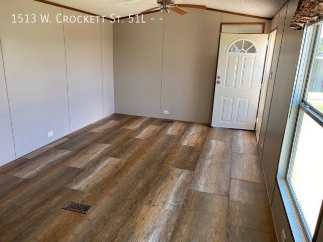 Foto del edificio - Lease to own, all credit types