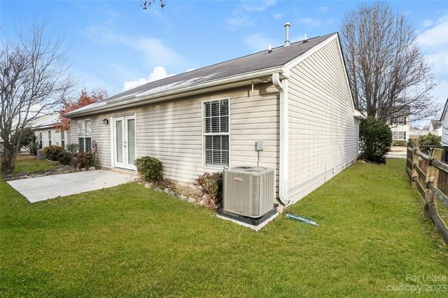 Foto del edificio - 1053 Meadowbrook Ln SW