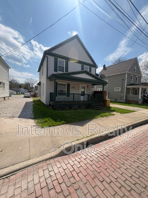 Foto del edificio - 356 Rankin St