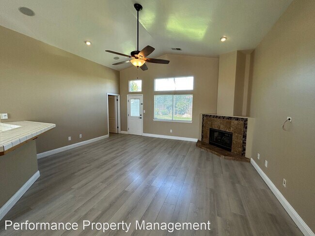 Building Photo - 3 br, 2 bath House - 10000 Boone Valley Dr