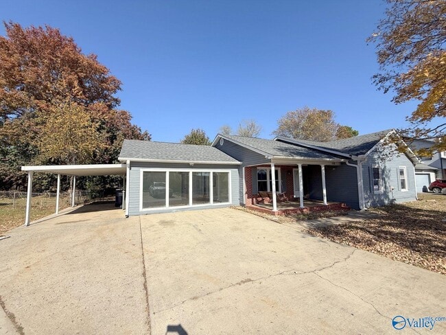 Foto del edificio - 158 Lewis Ln