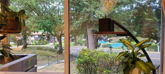 Foto del edificio - 189 Sierra Vista Ln