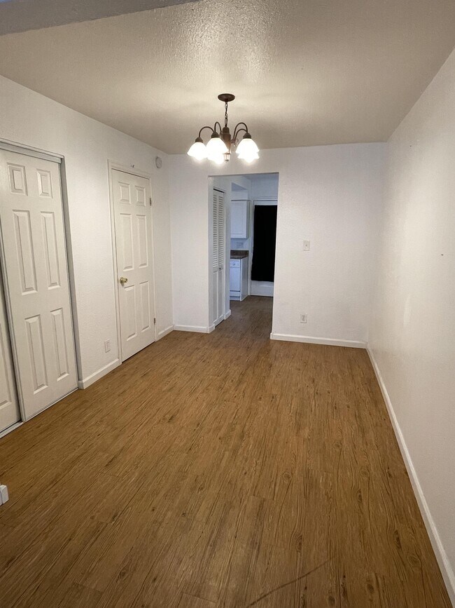 Foto del edificio - 4420 3rd Ave N