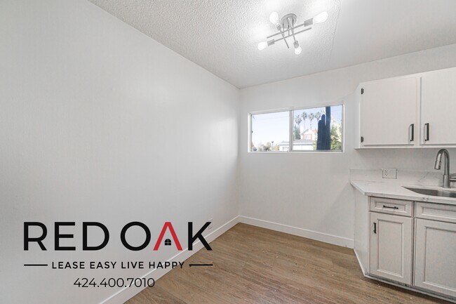 Foto del edificio - 252 W Elm Ave