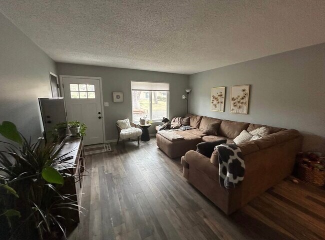 Foto del edificio - 779 S Youngfield Ct