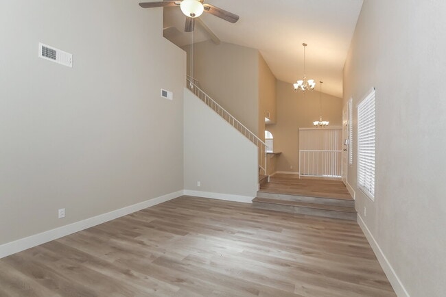 Building Photo - 1403 Harmony Hill Dr