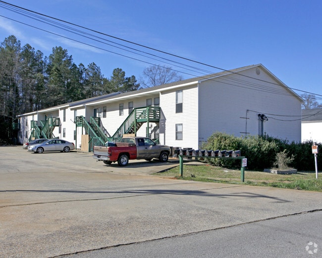Building Photo - Pineview Apartments