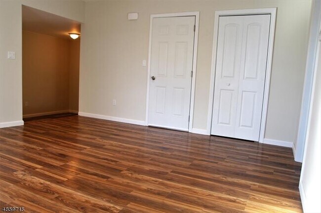 Building Photo - 208 Aldene Rd