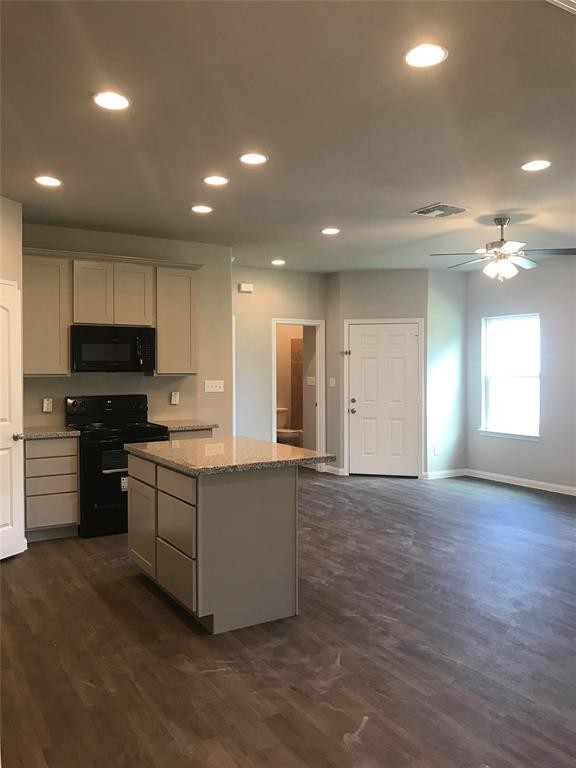 Foto del edificio - 302 1st St