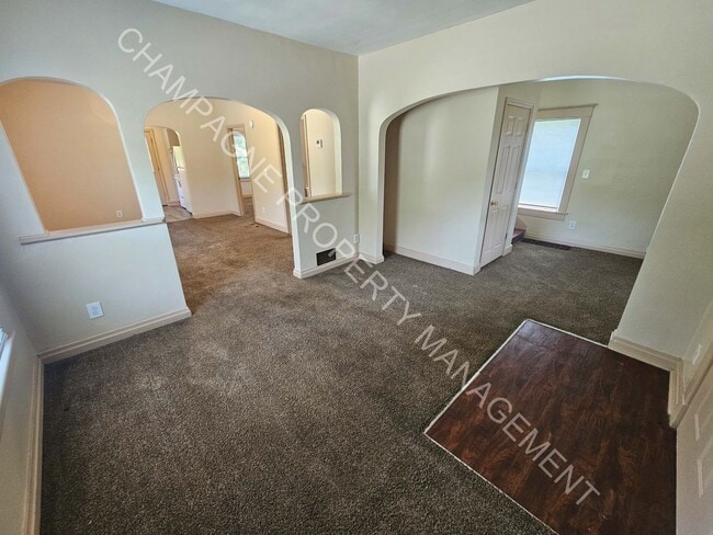 Building Photo - Charming 3-Bedroom Home with Covered Front...