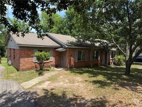 Building Photo - 3522 SpringHill Ave