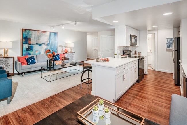 Building Photo - Randolph Towers