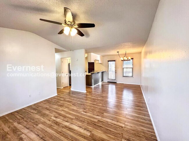 Foto del edificio - 1709 Gamble Rd