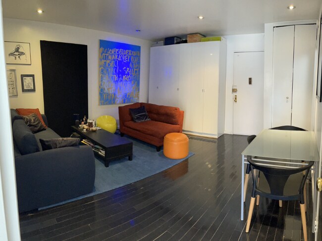 Foto del edificio - 170W W 23rd St