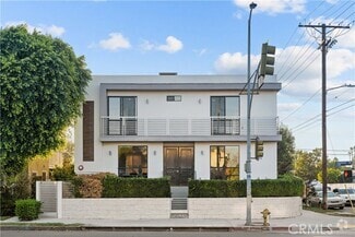 Building Photo - 4485 Hazeltine Ave