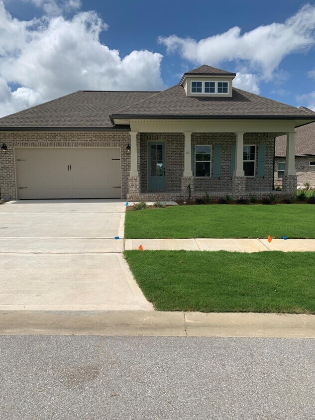 64 Meadow Lake Dr, Freeport, FL 32439 House Rental in Freeport, FL