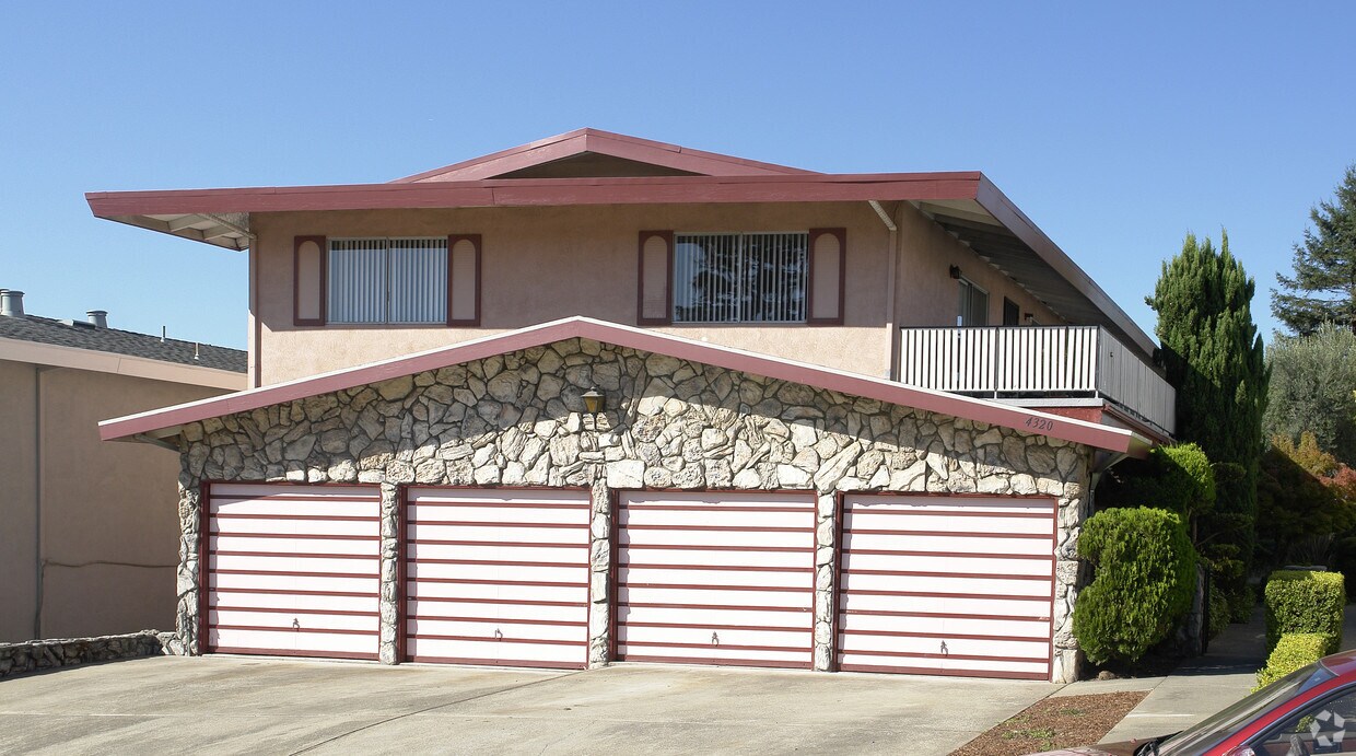 Primary Photo - 4320 Rilea Way