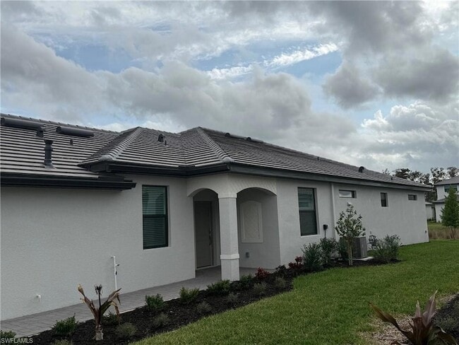 Building Photo - 19617 Hinkley Dr