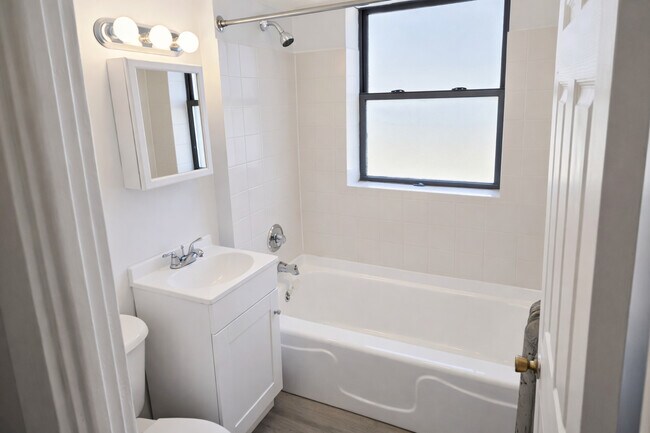 Foto del edificio - 6716 S Merrill Ave