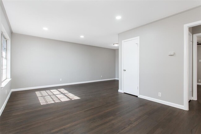 Foto del edificio - 2719 W Colorado Blvd