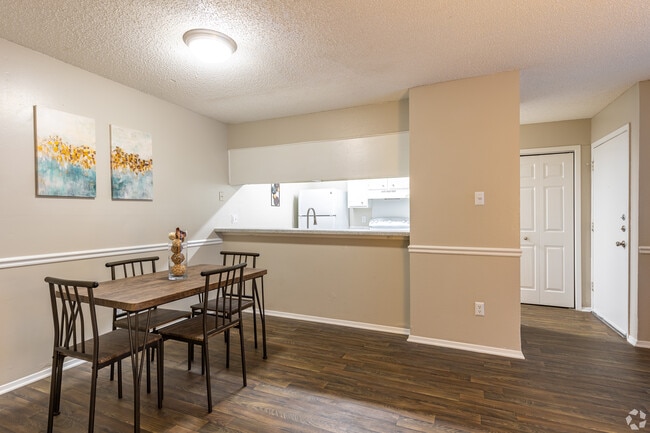 Building Photo - The Fairways Apartments - Specials Available