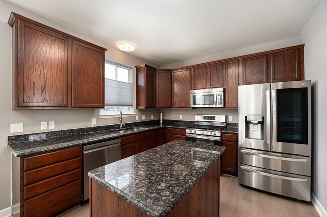 Foto del edificio - 27106 Ladbroke St