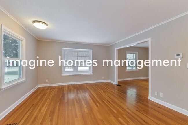 Foto del edificio - Cozy 3 Bedroom Home in Minneapolis