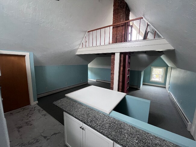 Foto del edificio - 410 N State St