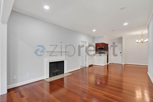 Foto del edificio - 2921 Lenox Rd NE