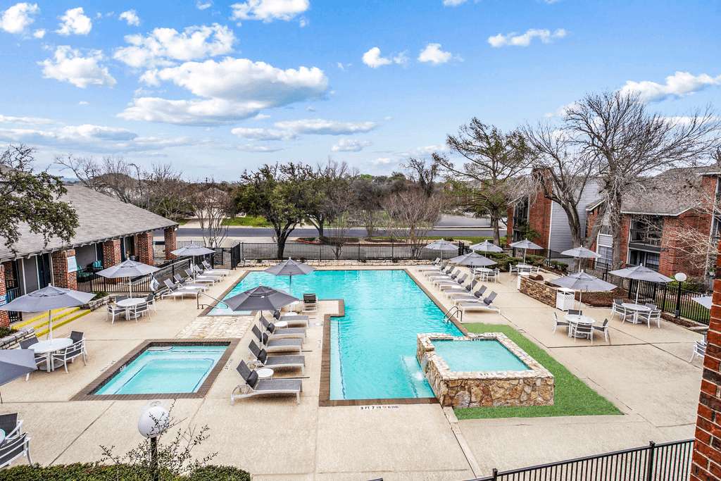 Primary Photo - Landmark at Prescott Woods Apartment Homes