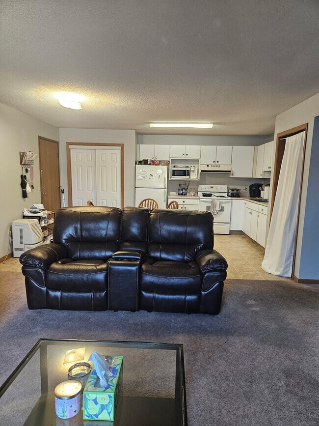 Foto del edificio - 216 West Ave