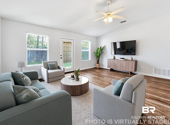 Foto del edificio - 154 Cypress Ln