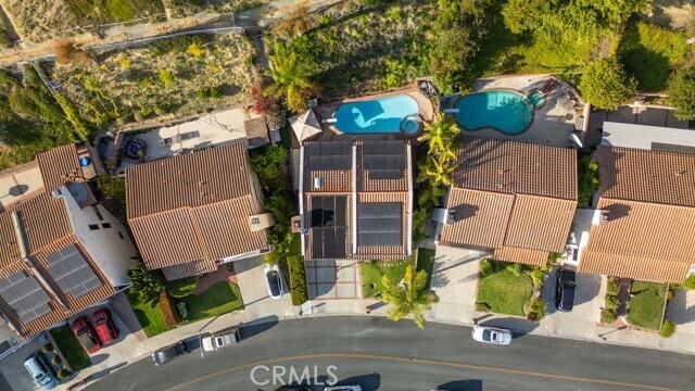 Foto del edificio - 1350 E Tujunga Ave