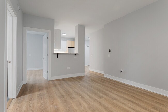Foto del edificio - 1625 W Howard St