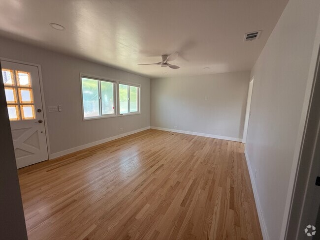 Building Photo - 1720 Marshall Ct