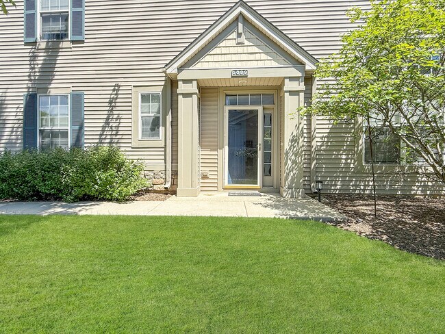 Foto del edificio - 1089 Ellsworth Dr