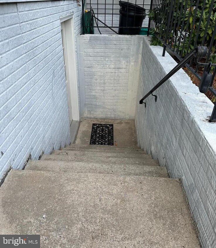 Foto principal - 7216 Hansford Ct