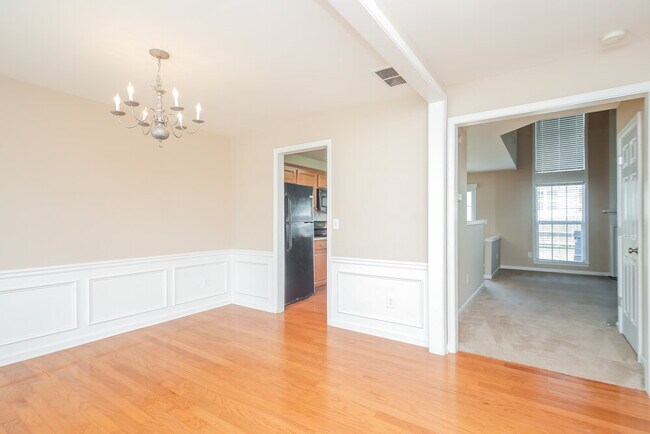 Building Photo - 8855 Grappe Trace