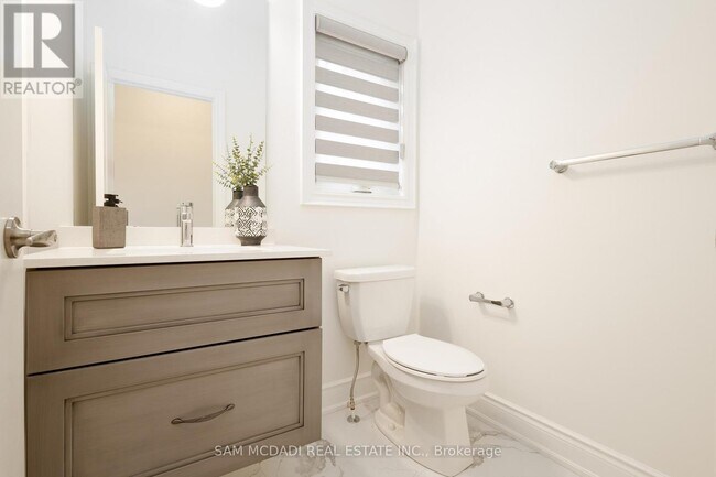 Photo du bâtiment - 58 Workgreen Park Way