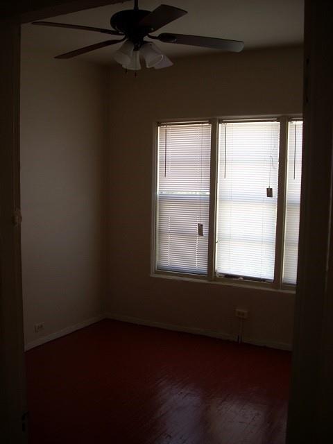 Building Photo - 519 S Carancahua St
