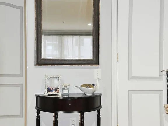 Building Photo - 2072 Ocean Ave