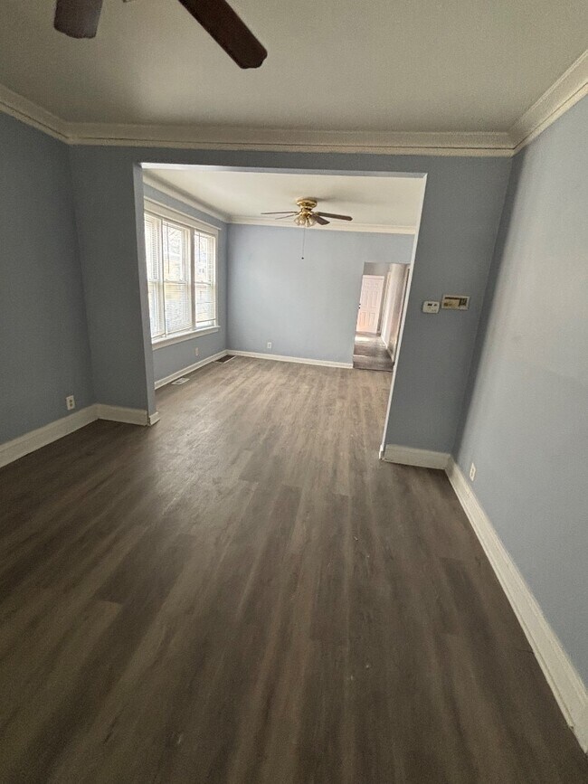 Foto del edificio - 3424 W 12th Pl